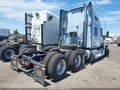 2023 Kenworth T680 — photo 4 of 18 | VIN 1XKYD49X3PJ261887