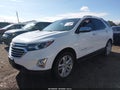 2020 Chevrolet Equinox — photo 2 of 15 | VIN 2GNAXYEX4L6136316
