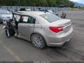 2014 Chrysler 200 — photo 3 of 15 | VIN 1C3CCBAB6EN207846