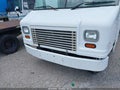 Photo 11 of 16 — 2015 Ford E-450