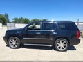 Photo 14 of 17 — 2009 Cadillac Escalade