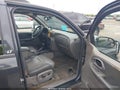 Photo 5 of 11 — 2004 Chevrolet Trailblazer