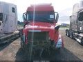 Photo 15 of 21 — 2019 Volvo VNL