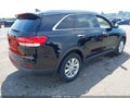 2017 Kia Sorento — photo 4 of 11 | VIN 5XYPGDA59HG337039