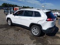 2016 Jeep Cherokee — photo 3 of 19 | VIN 1C4PJLCB2GW173021