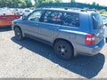 Photo 3 of 11 — 2004 Toyota Highlander