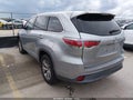 Photo 3 of 17 — 2015 Toyota Highlander
