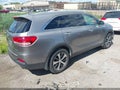 2016 Kia Sorento — photo 4 of 16 | VIN 5XYPHDA53GG021499