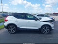 Photo 13 of 16 — 2021 Volvo XC40