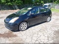 Photo 2 of 15 — 2006 Toyota Prius