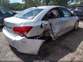 Photo 4 of 18 — 2014 Chevrolet Cruze