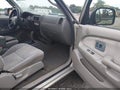 Photo 5 of 16 — 2004 Toyota Tacoma