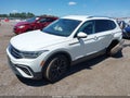 2022 Volkswagen Tiguan — photo 2 of 17 | VIN 3VV2B7AX8NM024950