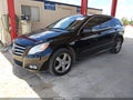 2011 Mercedes-Benz R-Class — photo 2 of 11 | VIN 4JGCB6FE8BA127312