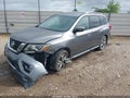 2017 Nissan Pathfinder — photo 2 of 16 | VIN 5N1DR2MN7HC669252