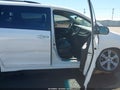 2017 Toyota Sienna — photo 5 of 19 | VIN 5TDXZ3DC8HS818305