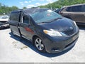 Photo 1 of 18 — 2016 Toyota Sienna