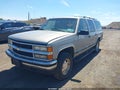 1999 Chevrolet Suburban — photo 6 of 16 | VIN 3GNFK16R1XG102873