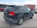 2012 Kia Sorento — photo 4 of 17 | VIN 5XYKU4A27CG188700