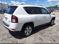 2017 Jeep Compass — photo 4 of 16 | VIN 1C4NJCEB6HD198280