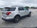 Photo 4 of 16 — 2016 Ford Explorer Sport Trac