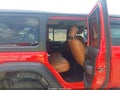 2019 Jeep Wrangler Unlimited — photo 8 of 13 | VIN 1C4HJXDG9KW653099