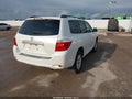Photo 4 of 21 — 2010 Toyota Highlander