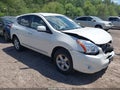 Photo 1 of 16 — 2013 Nissan Rogue Sport