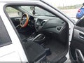 Photo 5 of 11 — 2016 Hyundai Veloster