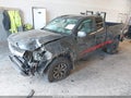 Photo 2 of 15 — 2015 Chevrolet Colorado