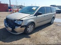 2016 Dodge Grand Caravan — photo 2 of 16 | VIN 2C4RDGBG7GR102135