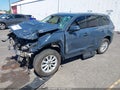 2024 Toyota Highlander — photo 2 of 13 | VIN 5TDAAAB57RS065776