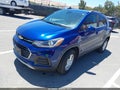 Photo 2 of 17 — 2017 Chevrolet Trax