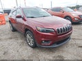 2019 Jeep Cherokee — photo 1 of 17 | VIN 1C4PJLLN5KD119923