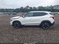 2025 Kia Seltos — photo 14 of 17 | VIN KNDETCA78S7782018