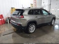 Photo 4 of 19 — 2019 Jeep Cherokee