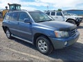 Photo 1 of 16 — 2002 Toyota Highlander