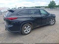 Photo 4 of 18 — 2022 Toyota Highlander