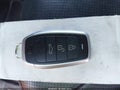 2017 Land Rover Discovery — photo 11 of 16 | VIN SALRHBBV3HA045582