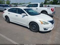 2013 Nissan Altima — photo 1 of 16 | VIN 1N4AL3AP7DC269146