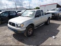 2002 Toyota Tacoma — photo 2 of 11 | VIN 5TESN92N72Z115043