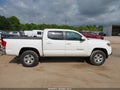 Photo 13 of 17 — 2016 Toyota Tacoma