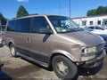 Photo 14 of 18 — 1999 Chevrolet Astro