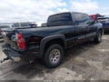 2005 Chevrolet Silverado 1500 — photo 4 of 11 | VIN 1GCEK19B25Z105703