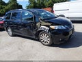 Photo 1 of 17 — 2017 Toyota Sienna