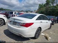2011 Hyundai Sonata — photo 4 of 10 | VIN 5NPEC4AC5BH106897