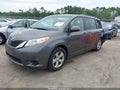 2012 Toyota Sienna — photo 2 of 16 | VIN 5TDKK3DC9CS203172