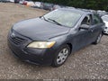 2007 Toyota Camry — photo 2 of 11 | VIN 4T1BK46KX7U039700