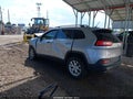 2016 Jeep Cherokee — photo 3 of 19 | VIN 1C4PJMCS6GW236496