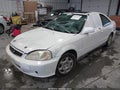 2000 Honda Civic — photo 2 of 11 | VIN 1HGEJ8241YL063525